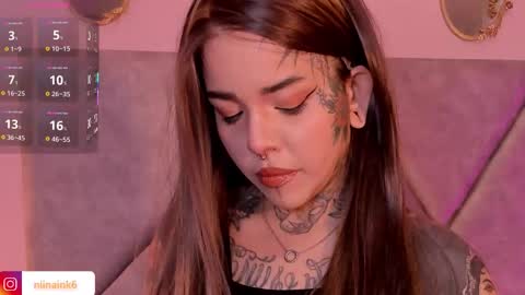 Snapshot of niinaink chatting on 2, 10, 2025 NINAINK online show from 2, 10, 2025