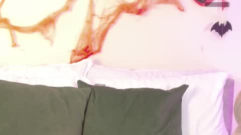 Snapshot of niinaink chatting on 1, 11, 2025 NINAINK online show from 1, 11, 2025