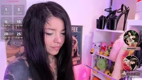 Snapshot of niinaink chatting on 2, 12, 2025 NINAINK online show from 2, 12, 2025