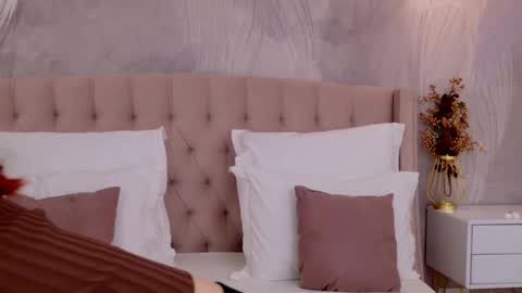 Snapshot of nikaflowers chatting on 13, 11, 2025 Nika online show from 13, 11, 2025