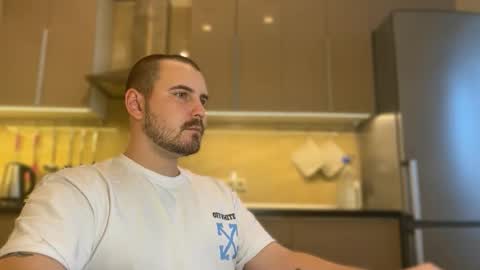 Snapshot of nikbusiness chatting on 17, 9, 2025 Nick online show from 17, 9, 2025