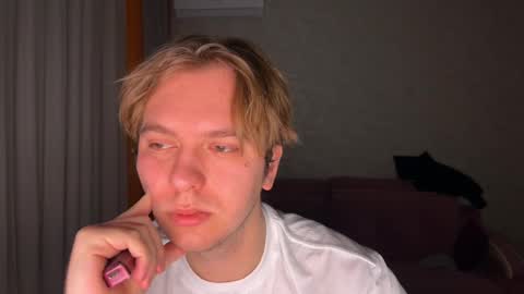 Celine online show from 17, 12, 2025