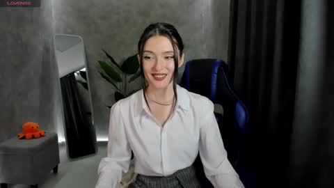 niki_cutes online show from 21, 1, 2025