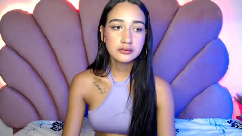 Snapshot of nikibrice chatting on 14, 1, 2025 online show from 14, 1, 2025