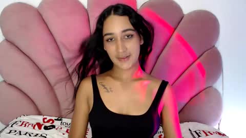 Snapshot of nikibrice chatting on 12, 2, 2025 online show from 12, 2, 2025