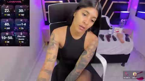 Snapshot of nikibryce_ chatting on 21, 12, 2024 Niki online show from 21, 12, 2024