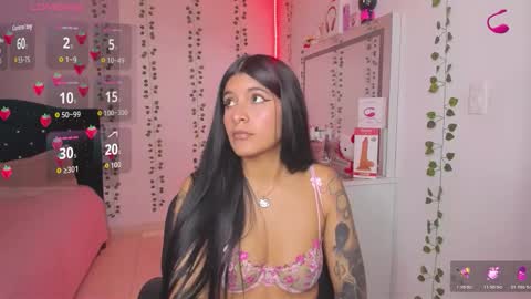 Snapshot of nikibryce_ chatting on 13, 11, 2025 Niki online show from 13, 11, 2025