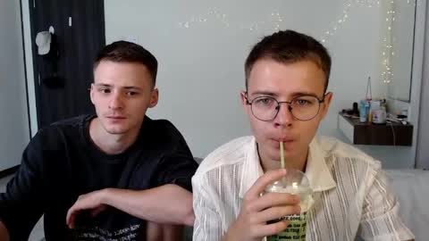 nikikerry_cum_ online show from 22, 5, 2026