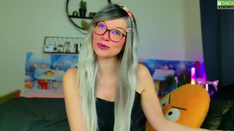 Snapshot of nikki_goldberg chatting on 26, 12, 2024 Kitty Chatte online show from 26, 12, 2024