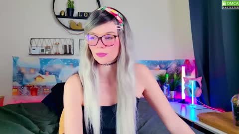 Snapshot of nikki_goldberg chatting on 30, 12, 2024 Kitty Chatte online show from 30, 12, 2024