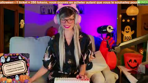 Kitty Chatte online show from 20, 10, 2025