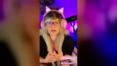 Kitty Chatte online show from 23, 4, 2026