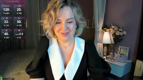 Nikki online show from 24, 10, 2025