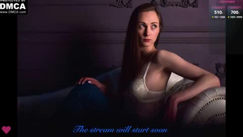 Snapshot of nikki_maks chatting on 24, 11, 2025 The next broadcast will be on at 900 UTC3 online show from 24, 11, 2025