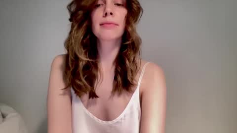 Nikki online show from 4, 3, 2025