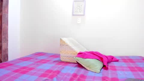 nikki_uwu online show from 17, 7, 2026