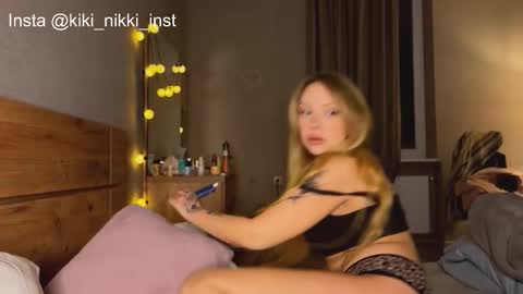 Snapshot of nikki_whatever chatting on 16, 11, 2025 nicolette online show from 16, 11, 2025