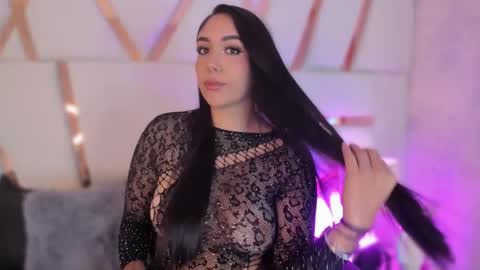 Nikki  online show from 24, 1, 2025