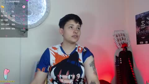 Nikky online show from 8, 3, 2025