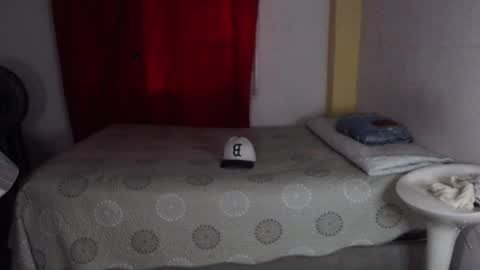 niklaus_wolf online show from 22, 11, 2025