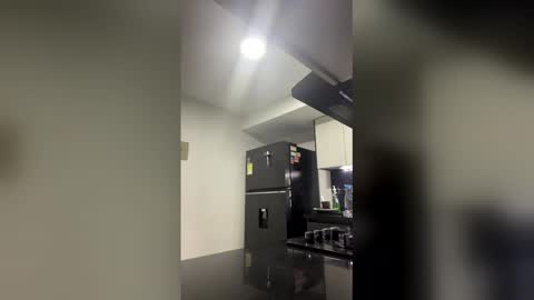 Nikola Hank online show from 1, 4, 2026