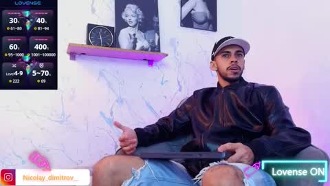 Snapshot of nikolay_dimitrov chatting on 17, 10, 2025 online show from 17, 10, 2025