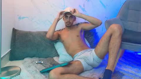 Snapshot of nikolay_dimitrov chatting on 3, 12, 2025 online show from 3, 12, 2025