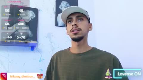 Snapshot of nikolay_dimitrov chatting on 5, 12, 2025 online show from 5, 12, 2025