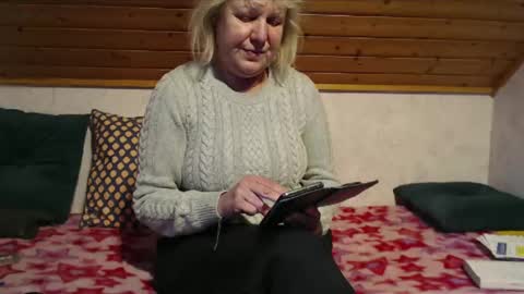 Nikole1 online show from 8, 2, 2025