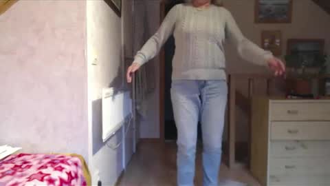 Nikole1 online show from 22, 12, 2025