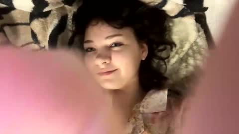 Snapshot of nikoli_naw chatting on 1, 2, 2025 nikoli_naw online show from 1, 2, 2025