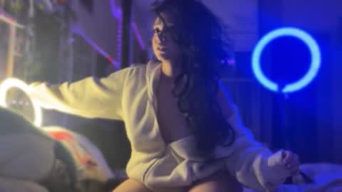 Snapshot of nikoli_naw chatting on 9, 10, 2025 nikoli_naw online show from 9, 10, 2025