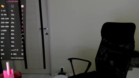      online show from 18, 9, 2025