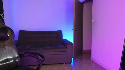 nikolwalter online show from 21, 5, 2026