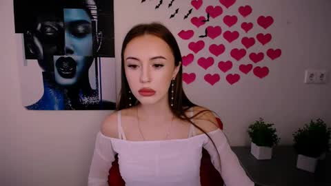 Snapshot of nikonara_ chatting on 12, 1, 2025 nikonara_ online show from 12, 1, 2025