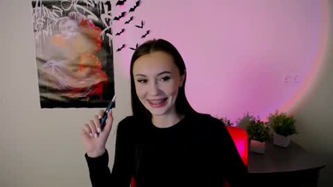 Snapshot of nikonara_ chatting on 5, 2, 2025 nikonara_ online show from 5, 2, 2025