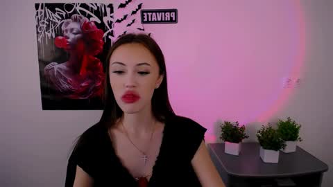 Snapshot of nikonara_ chatting on 16, 2, 2025 nikonara_ online show from 16, 2, 2025
