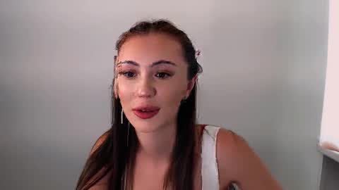 Snapshot of nikonara_ chatting on 24, 9, 2025 nikonara_ online show from 24, 9, 2025