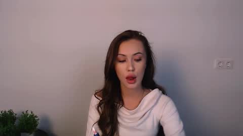 Snapshot of nikonara_ chatting on 21, 10, 2025 nikonara_ online show from 21, 10, 2025