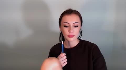 Snapshot of nikonara_ chatting on 1, 12, 2025 nikonara_ online show from 1, 12, 2025