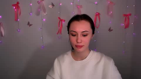 Snapshot of nikonara_ chatting on 22, 2, 2026 nikonara_ online show from 22, 2, 2026