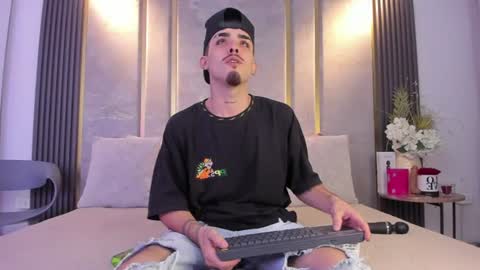 Snapshot of nikostone chatting on 24, 6, 2026 Niko Stone online show from 24, 6, 2026