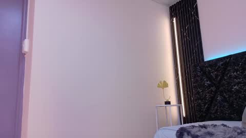 Snapshot of niky_smit chatting on 8, 1, 2025 NIKY SMIT online show from 8, 1, 2025