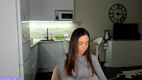 Bella online show from 26, 12, 2024