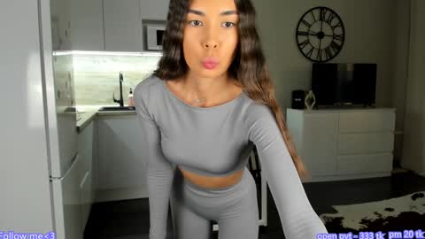 Bella online show from 31, 12, 2024