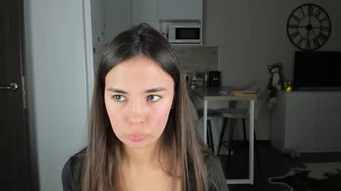 Bella online show from 4, 3, 2026