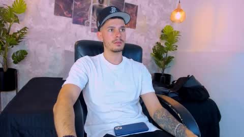 Nils online show from 21, 11, 2025