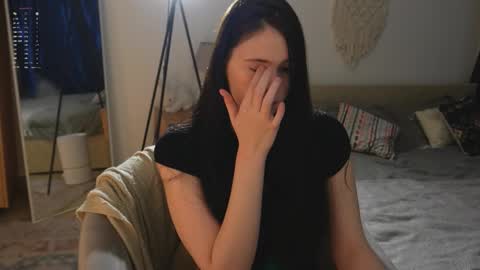 Snapshot of nimfaheart chatting on 21, 11, 2025 Jennet online show from 21, 11, 2025