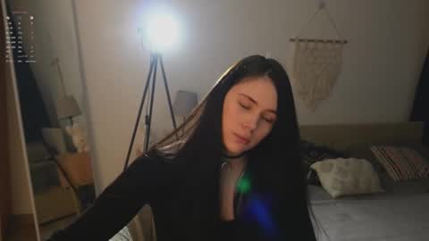 Snapshot of nimfaheart chatting on 22, 11, 2025 Jennet online show from 22, 11, 2025