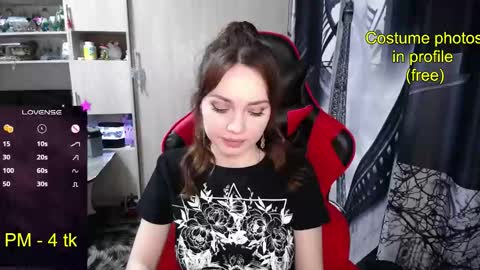 Snapshot of nimfeya chatting on 12, 1, 2026 Nimfeya online show from 12, 1, 2026